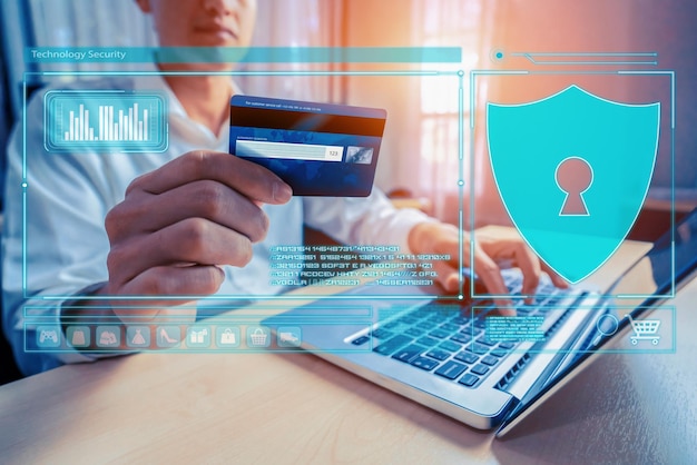 ホログラムを持ったエレガントな顧客がクレジットカードを使ってサイバーキャッシュを認証する