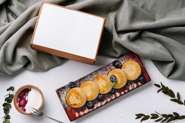 Photo elegant dessert presentation with blank menu card