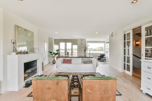 Elegant living room