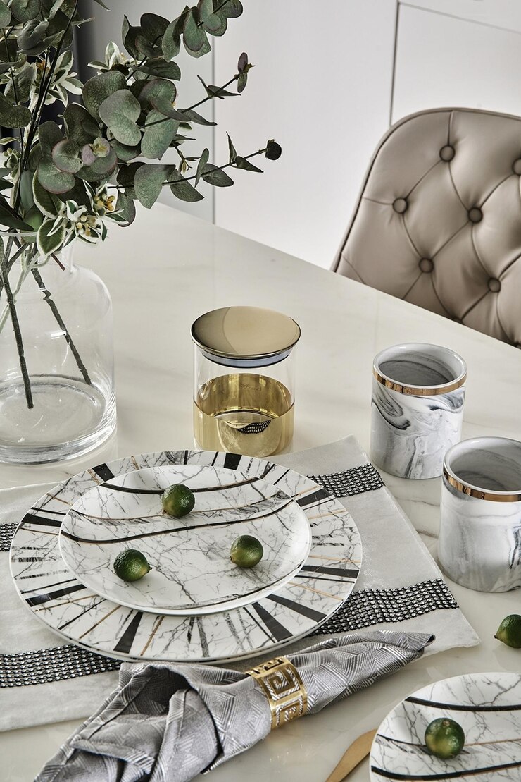 Elegant marmeren servies