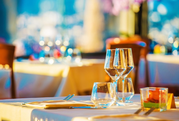 Elegant Restaurant Table