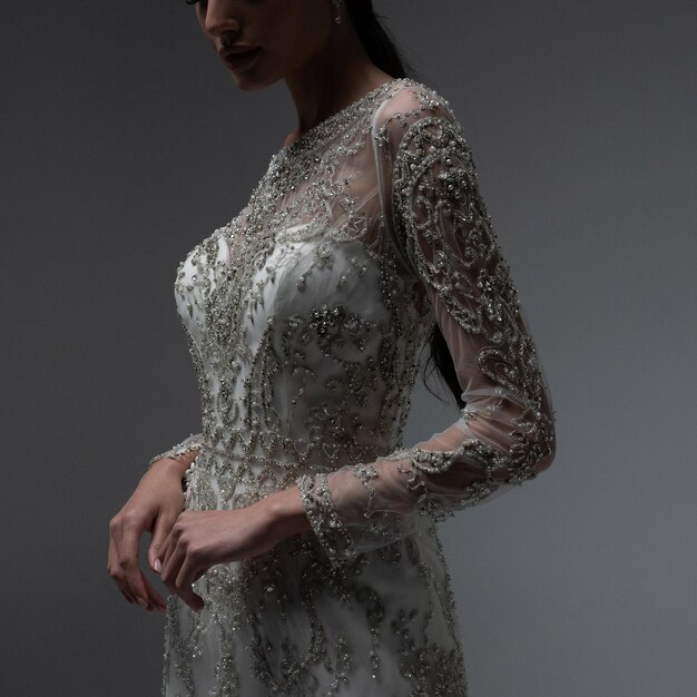 Elegante bruid in een trouwjurk.