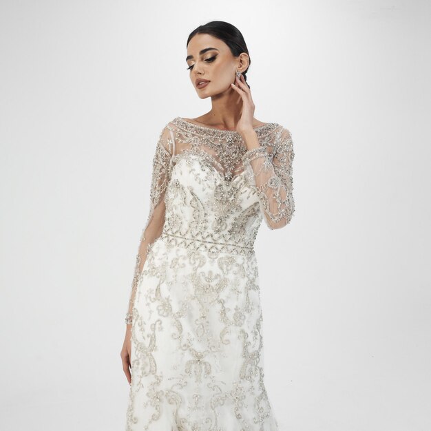 Elegante bruid in een trouwjurk.