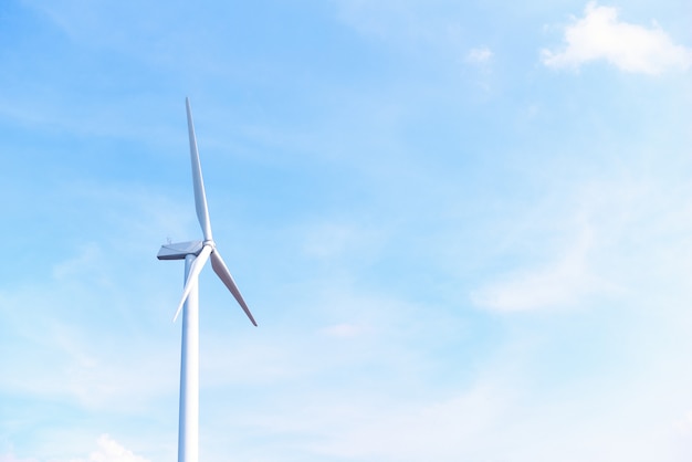 Elektriciteitsproductie met windturbines, natuurlijke energie.