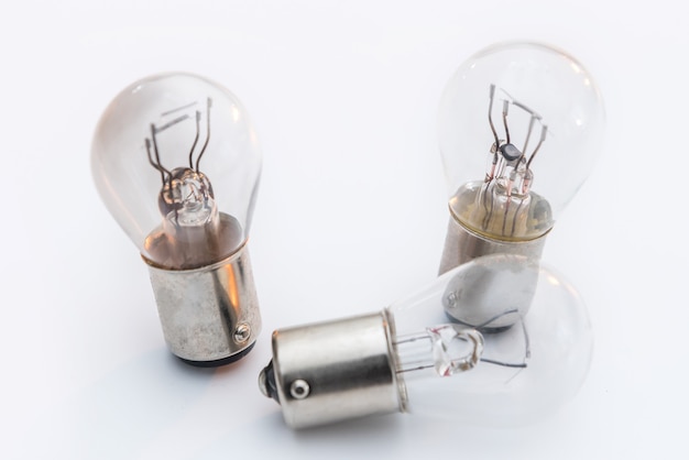 Elektrische lamp. Uitrusting voor autokoplampen, technologie