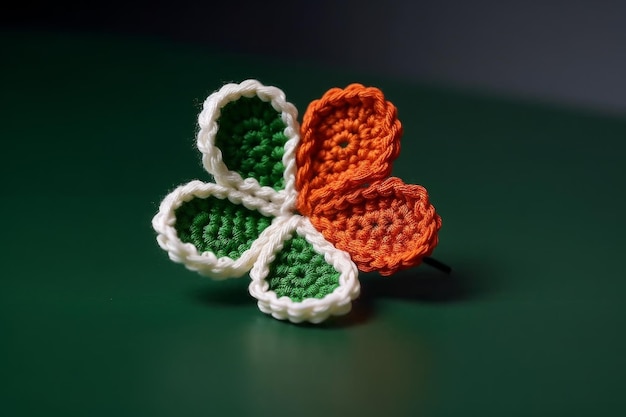 Embroidery of a knitted fiveleaf clover