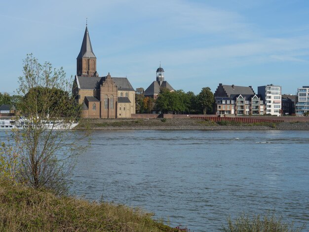 Photo emmerich and the rhine river