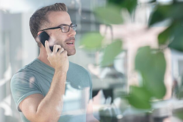 Employee on the phone