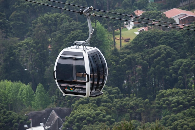 Photo empty cable car cabin