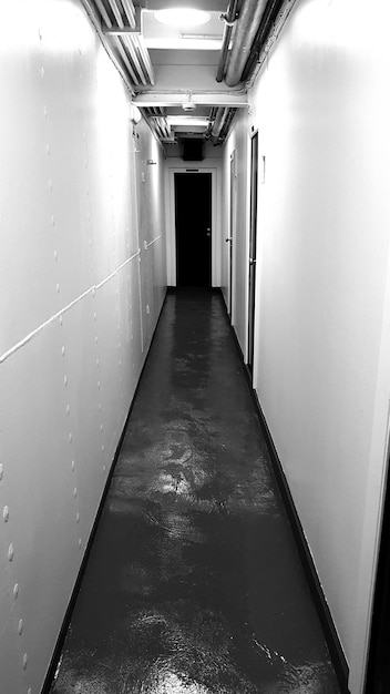 Photo empty corridor of building