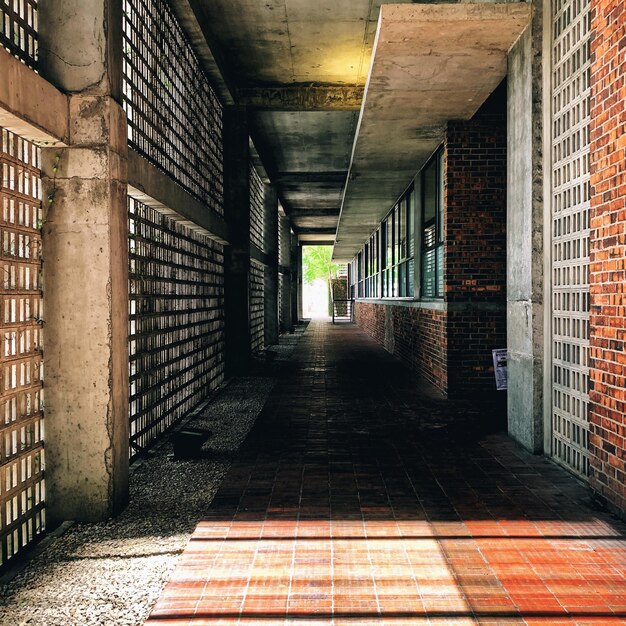 Photo empty corridor of building