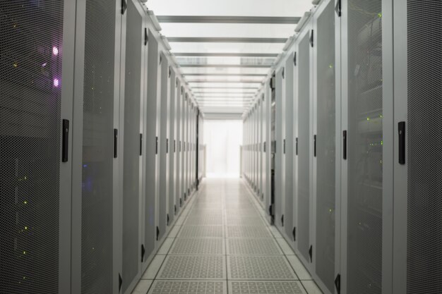 Photo empty hall of servers