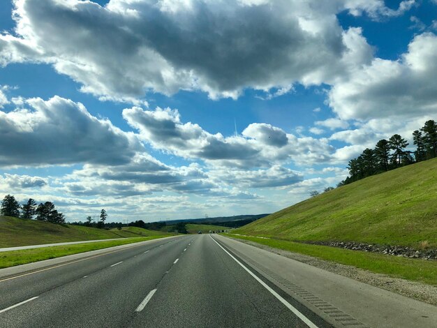 Photo empty road against sky