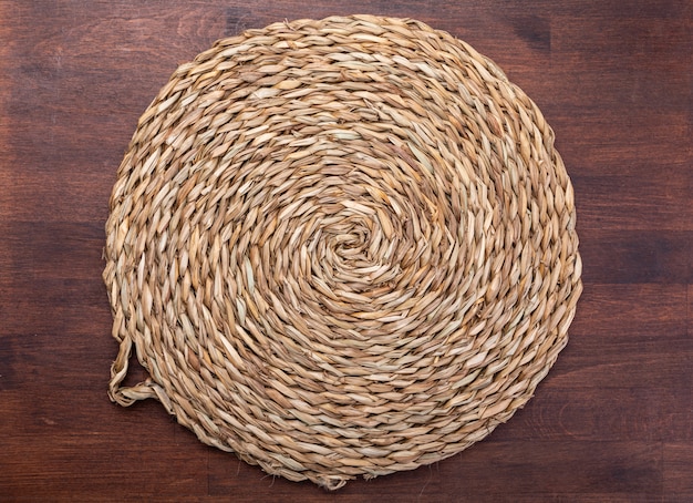 Empty trivet Of natural fibers. 