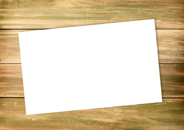 Фото Пустой белый список на деревянном пустом фоне старого стиля