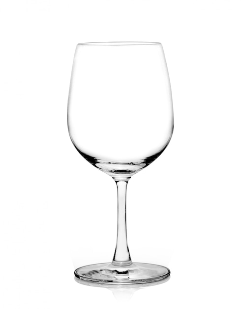 空のワイングラス。白いスペースに分離