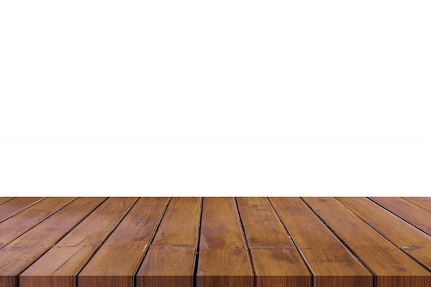 孤立した白い上に空の木製のテーブルトップ、製品の表示のためにテンプレートをモックアップ。