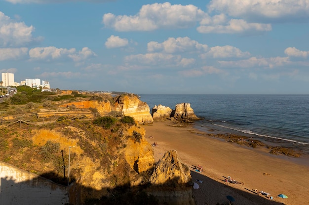 Portimao 시의 Careanos 해변에서 하루의 끝