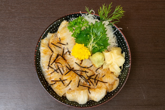 Photo engawa on topped rice bowl (donburi)