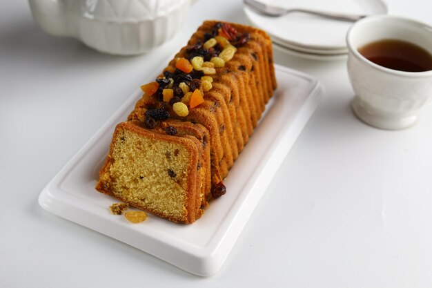 Engelse Gedroogde Vruchtencake. Traditionele kerstcake met gedroogde vruchten, dadels, gekonfijte vruchten.