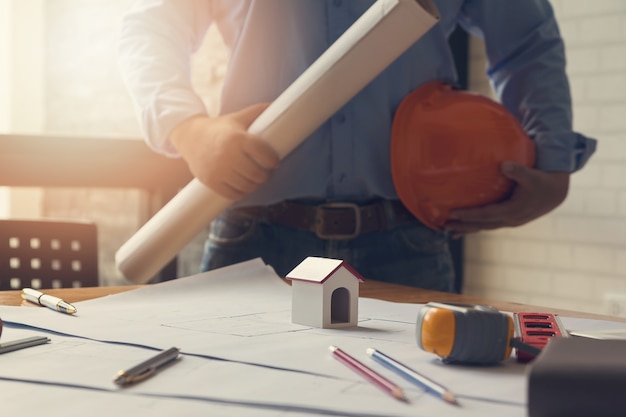  engineer architects working.