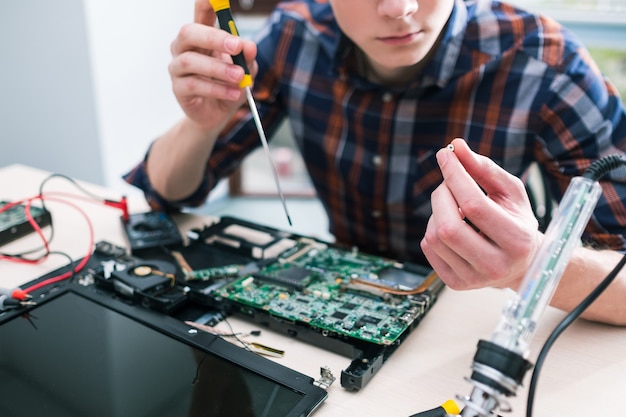 Engineering training courses. Computer technology knowledge. Experience and skills acquirement