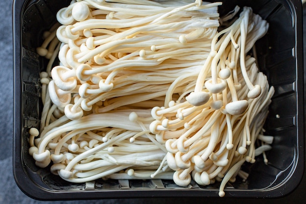 사진 enoki 버섯 enokitake flammulina velutipes 식용 일본 간식 요리 황금 바늘