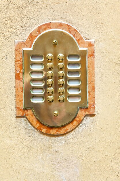 Entrance door intercom