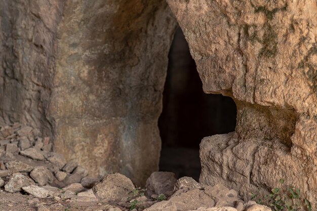 Entrance to the dungeon in some ancient ruins