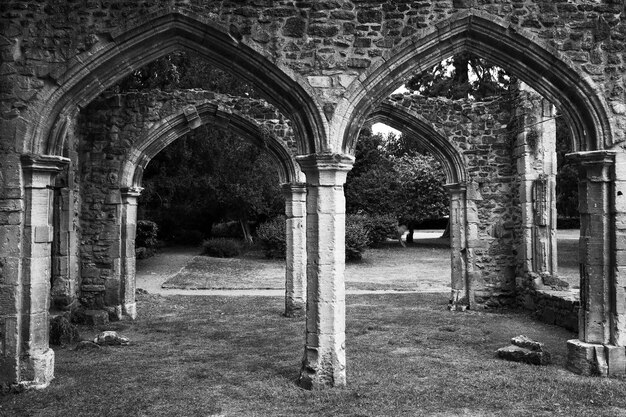 Photo entrance of historic building