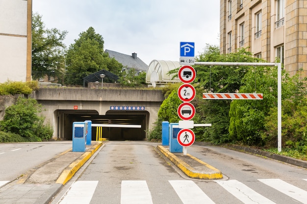 Entrance to the tunnel, European city, nobody. 