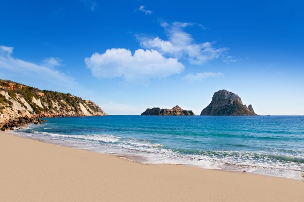 Cala d Hort에서 Es vedra 이비자 섬보기