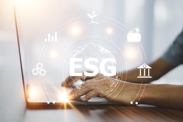 ESG コンセプト環境社会とガバナンス世界の持続可能な環境コンセプトの男 ESG アイコン