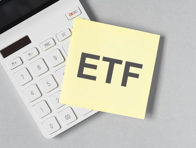 Фото Инвестиции в etf, инвестирующие в концепцию золотых облигаций