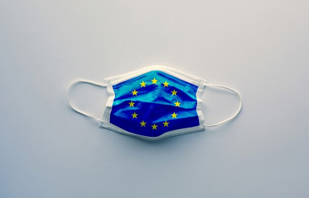 Photo eu flag on mask