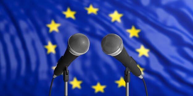 EU-vlag achtergrond met twee microfoons ervoor Close-up weergave 3d illustratie