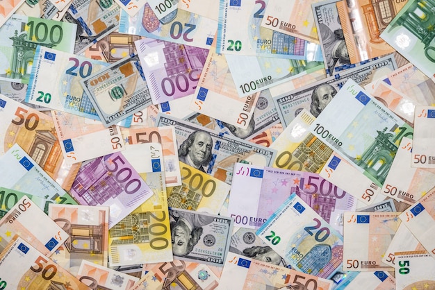 Euro- en dollarsbankbiljetten