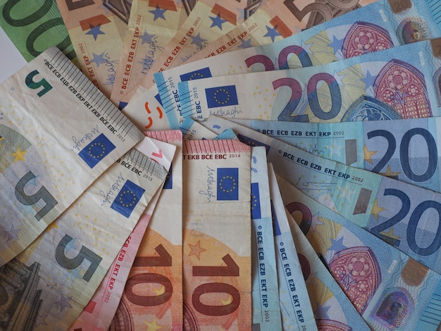 Euro (EUR) notes and coins, European Union (EU)