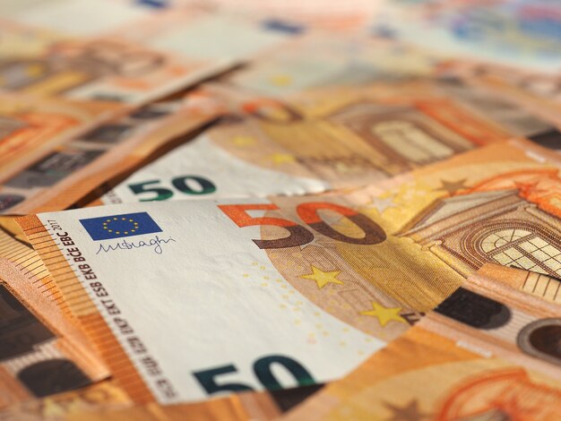 Euro notes, European Union