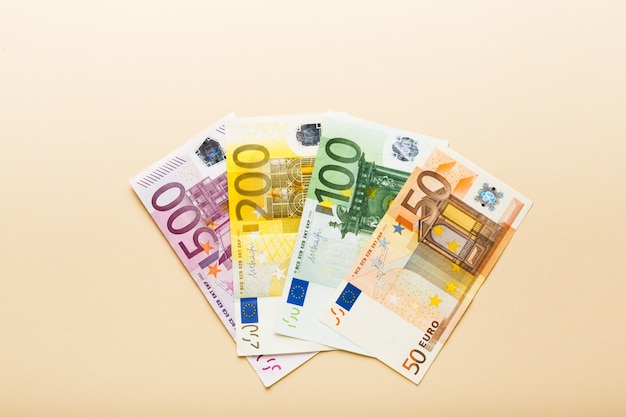 Eurobankbiljetten met bankconcept