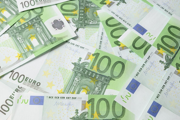 European money in banknotes of 100 euros