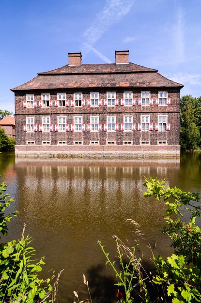 Foto vecchio antico castello europeo