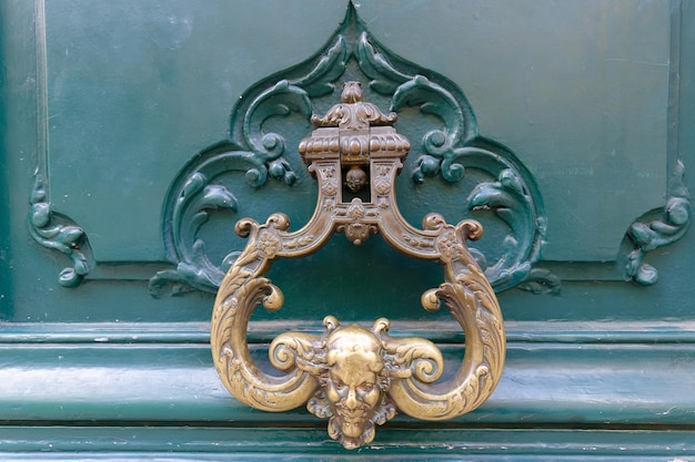 Europese Vintage oude metalen smeedijzeren deurklopper Design detail Paris