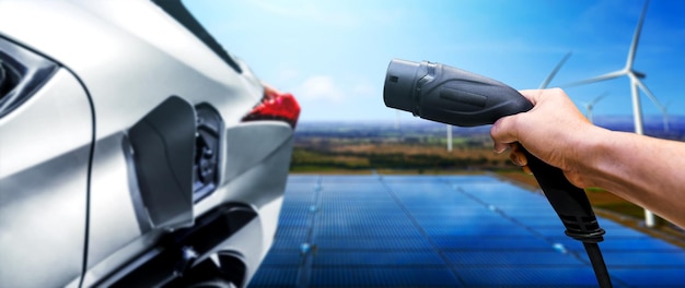 Stazione di ricarica ev per auto elettriche nel concetto di energia verde ed eco power