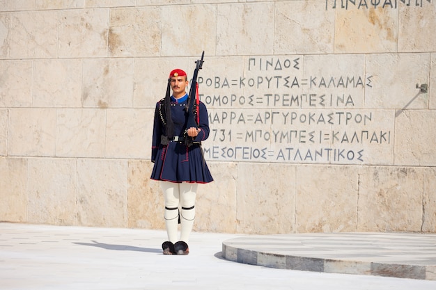 Evzone bewaakt het parlement, Athene