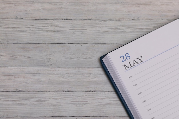 新しい日記の正確な日付5月28日の重要なイベントとメモスペース