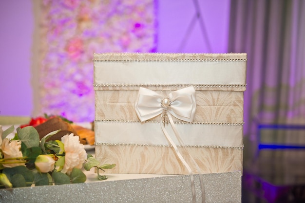 An example of the design of a box for wedding gifts 2631