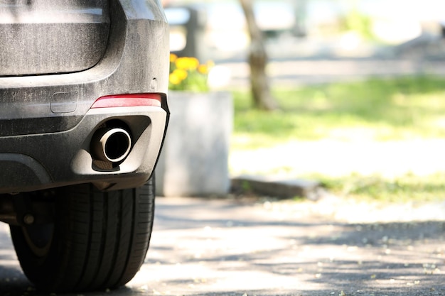 Exhaust pipe and back part of a car