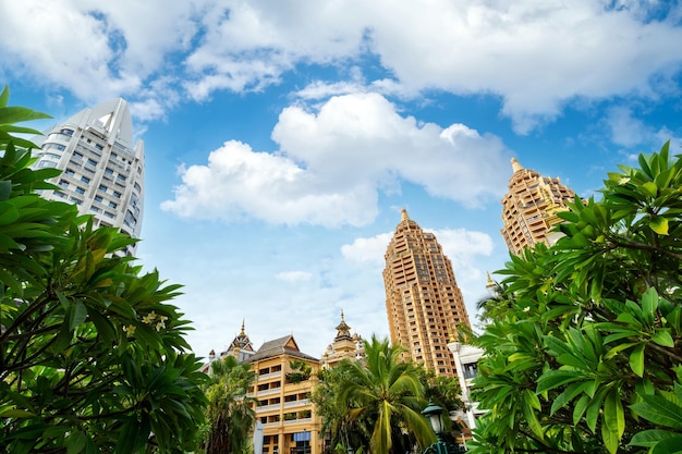 Foto exotische gebouwen in xishuangbanna