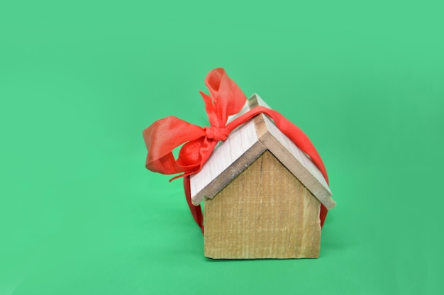 クリスマスと新年のための高価な家族の贈り物